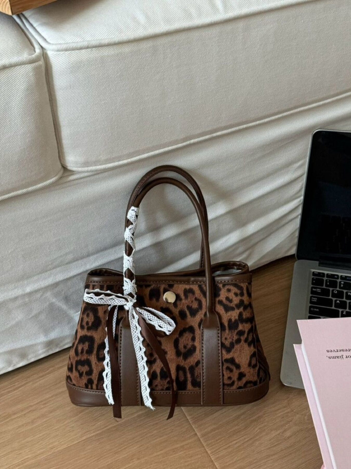 Vessel Dynamics and Mobile Spatial Organization: A Multi-Disciplinary Inquiry into Handbag Ergonomics, Load Transfer Vectors, Polymer Interlocking, and Archival Leather Care
